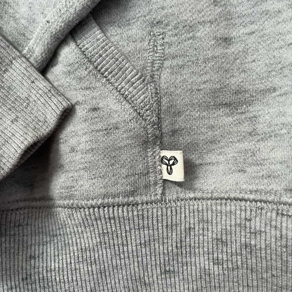 TNA LOGO HOODIE - Picture 5 of 5